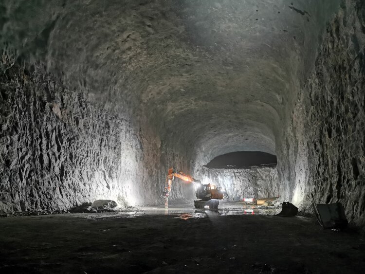 Borealis Porvoon naftaluolan louhintatyöt käynnissä C Borealis